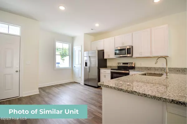 Sneads Ferry, NC 28460,226 Sandy Cove LN