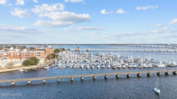 403 Sky Sail BLVD, New Bern, NC 28560