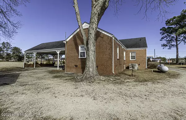 Rocky Mount, NC 27804,8134 Red Oak BLVD