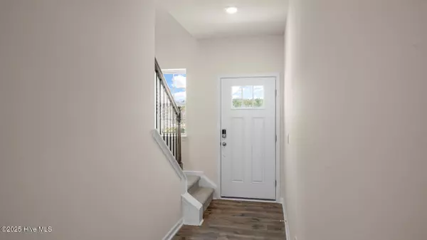 New Bern, NC 28562,2009 Clock RD