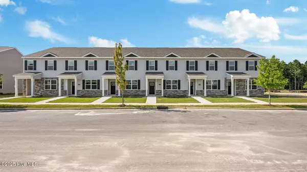 2003 Clock RD, New Bern, NC 28562