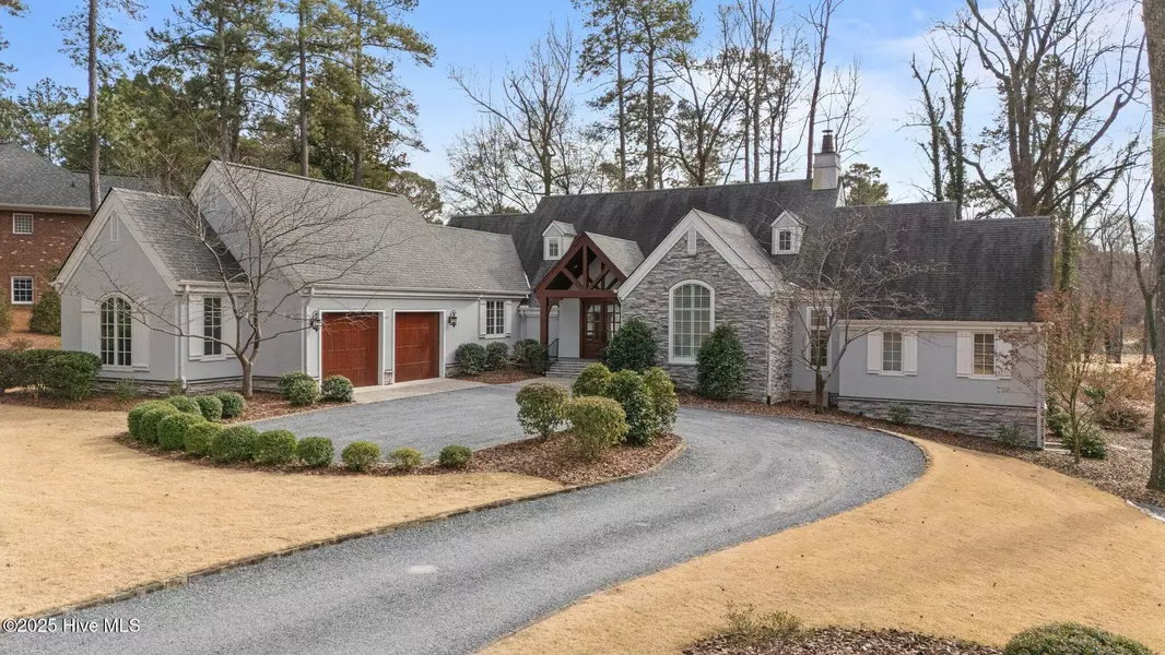 115 Brookhaven RD, Pinehurst, NC 28374