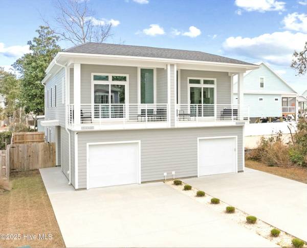 1417 Searay LN #Unit 1, Carolina Beach, NC 28428