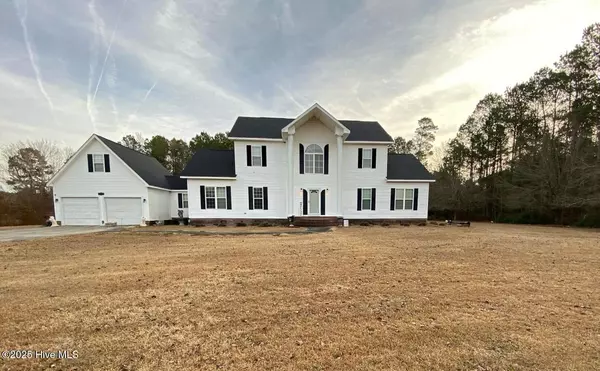 409 Rozier Siding RD, Saint Pauls, NC 28384