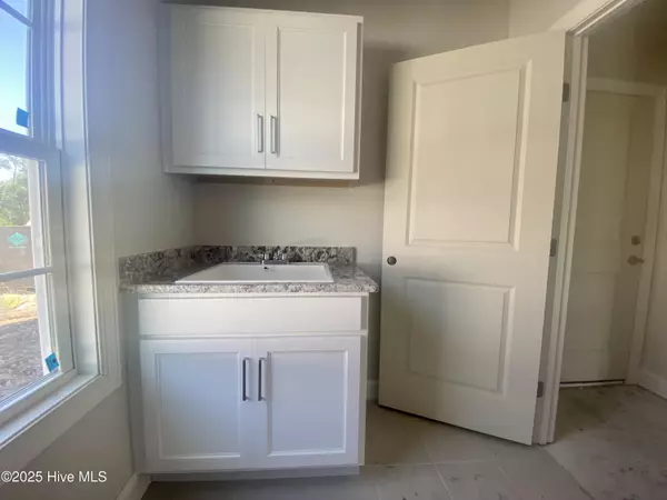 Oak Island, NC 28461,3381 Island Lakes DR