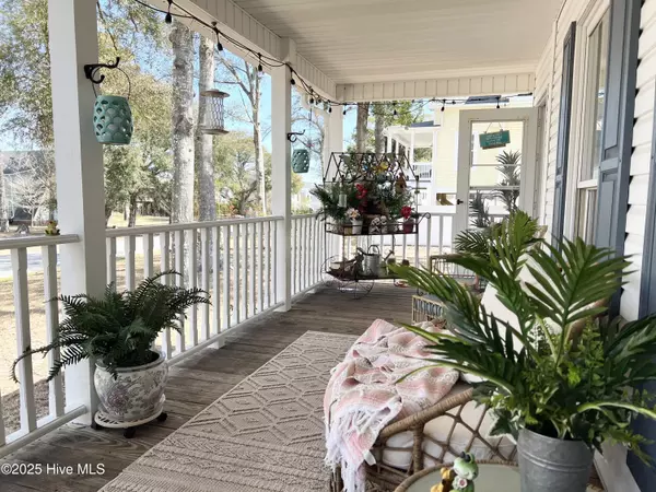 Oak Island, NC 28465,801 E Yacht DR