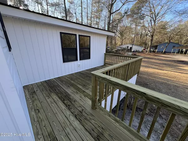 Bladenboro, NC 28320,104 Taylors RD