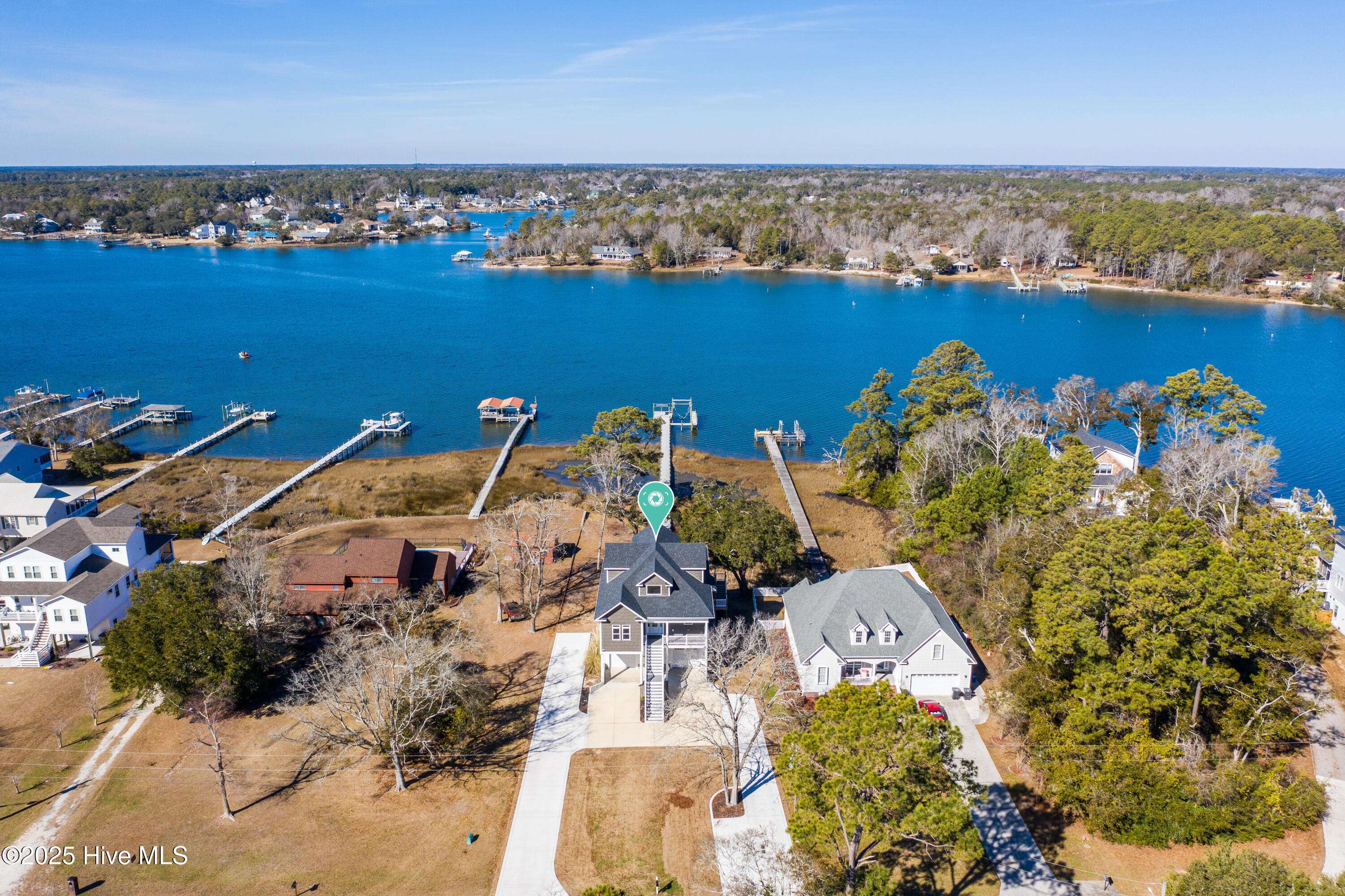 Sneads Ferry, NC 28460,811 Chadwick Shores DR
