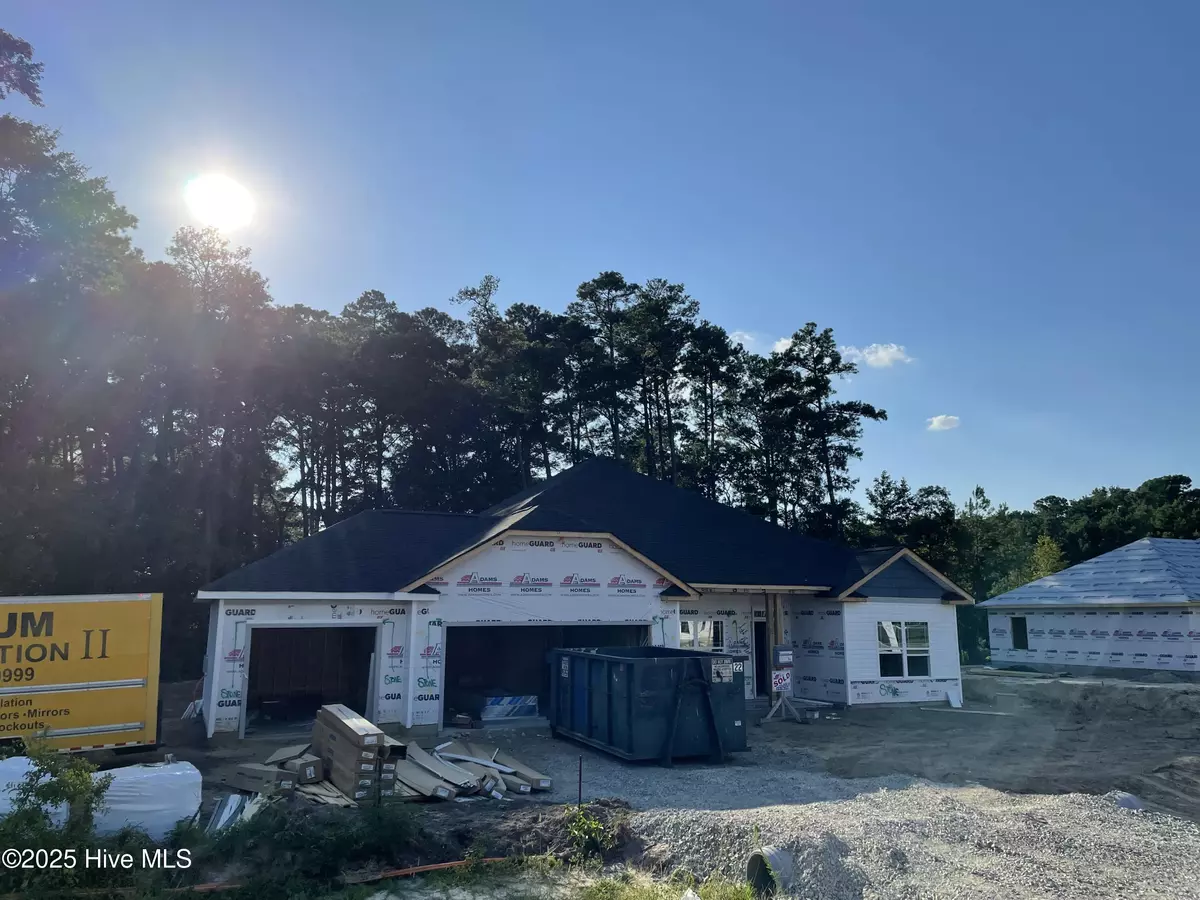 La Grange, NC 28551,107 Oxford CT