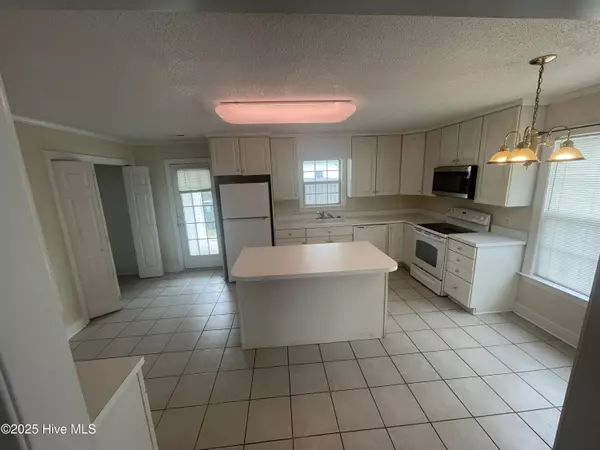 Winterville, NC 28590,3032 Edward CT #B