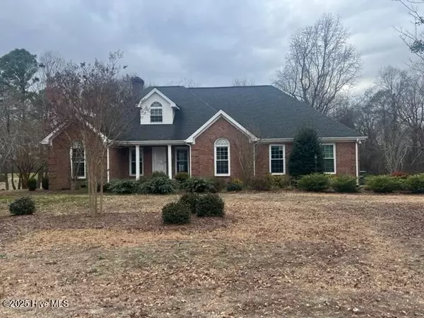 408 Plantation RD, Goldsboro, NC 27530