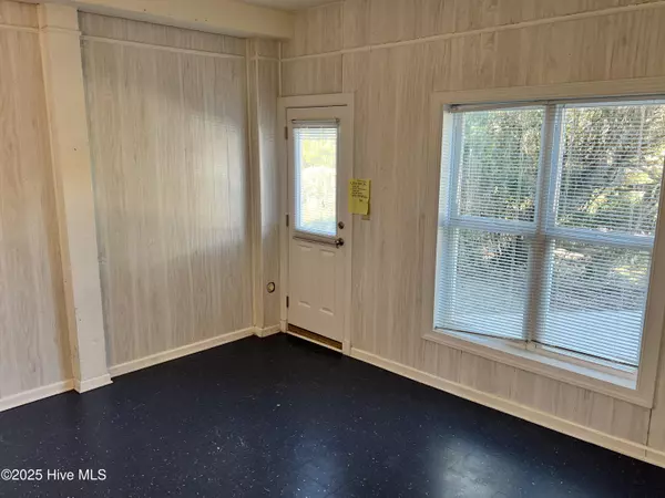 Indian Beach, NC 28512,713 Salter Path RD