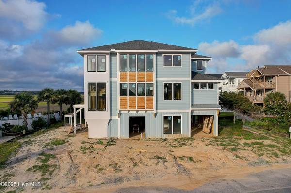 2 Chadbourn ST, Ocean Isle Beach, NC 28469