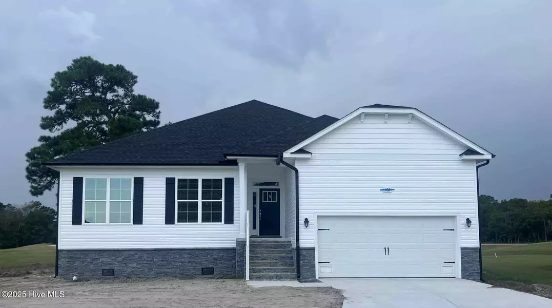 1132 Coral Reef DR, New Bern, NC 28560