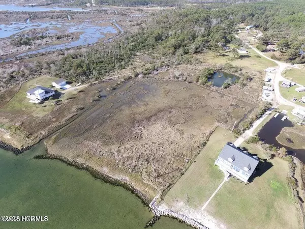 210 Styron Creek RD, Sea Level, NC 28577