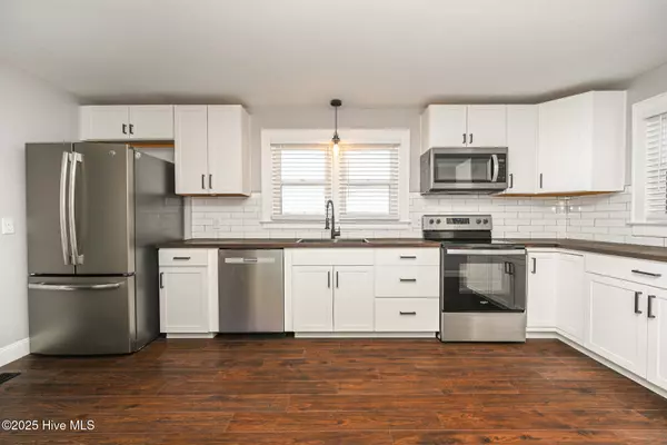 Belvidere, NC 27919,1313 Acorn Hill RD