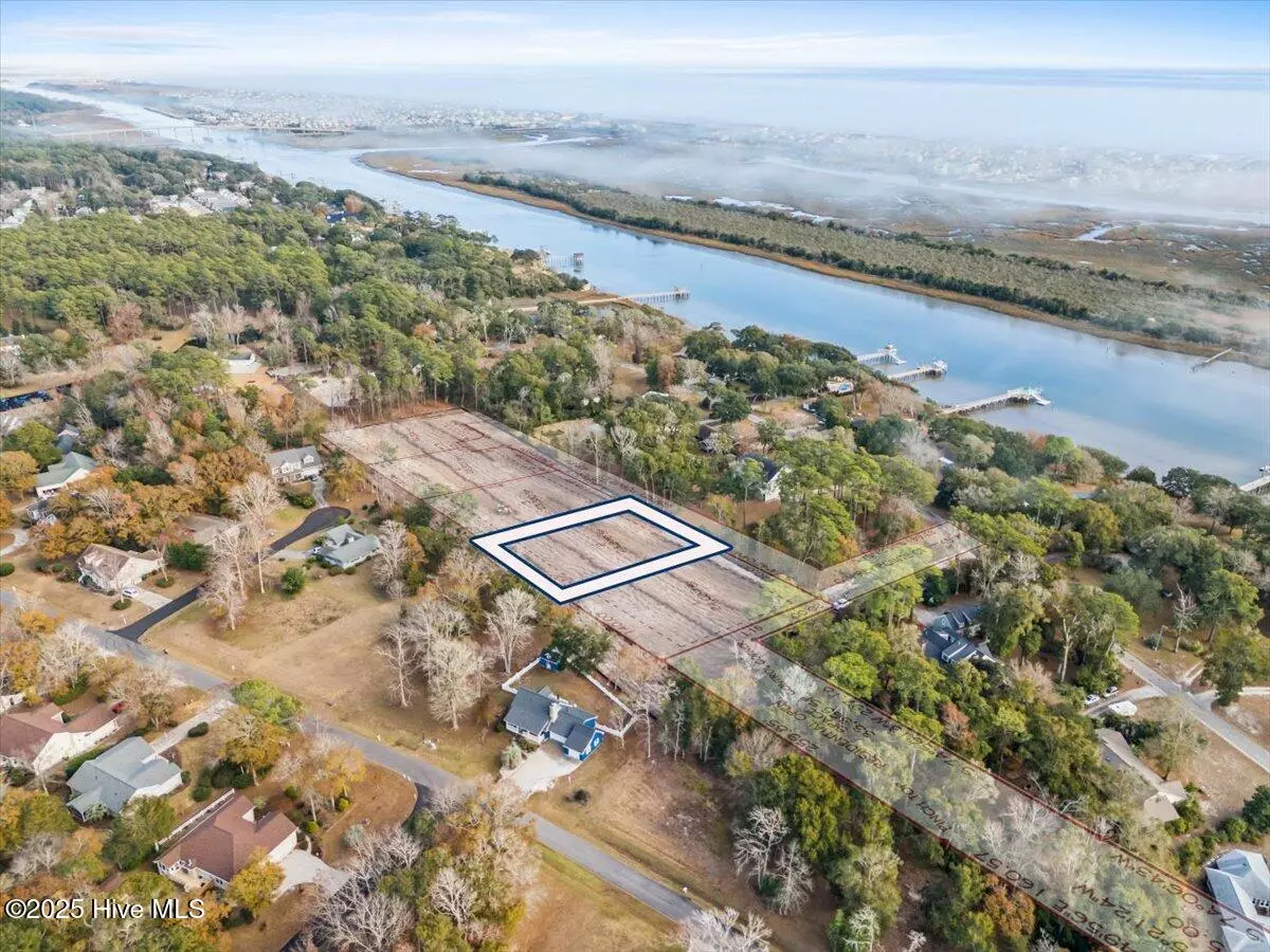 Ocean Isle Beach, NC 28469,2 Osprey Pointe CT