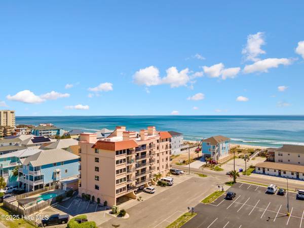 1518 Lake Park BLVD S #Apt 5d, Carolina Beach, NC 28428