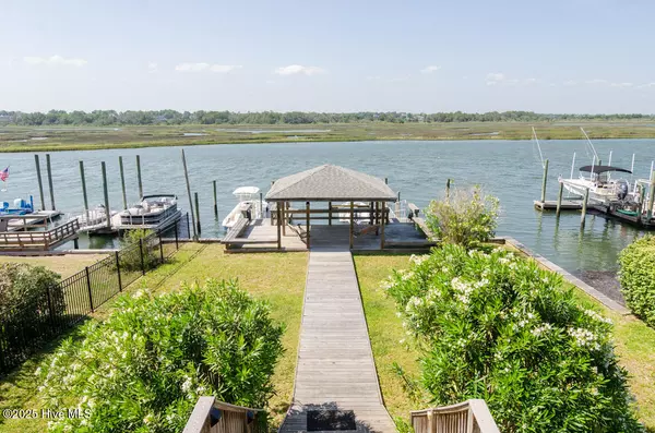 Wrightsville Beach, NC 28480,46 Pelican DR #B