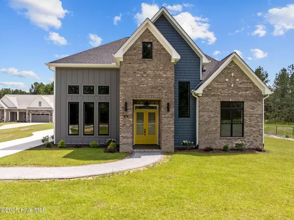 1958 Tull RD, Greenville, NC 27858