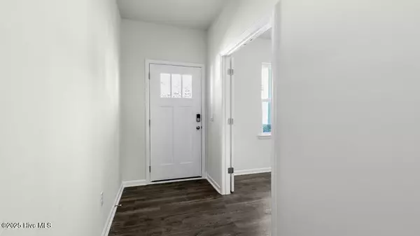 West End, NC 27376,3040 Platinum CIR