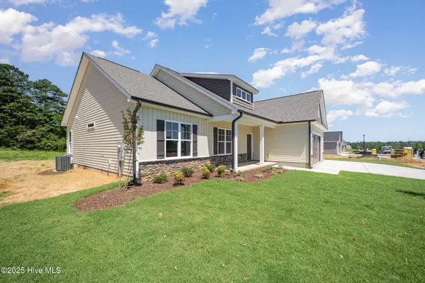 Selma, NC 27576,87 Tee DR