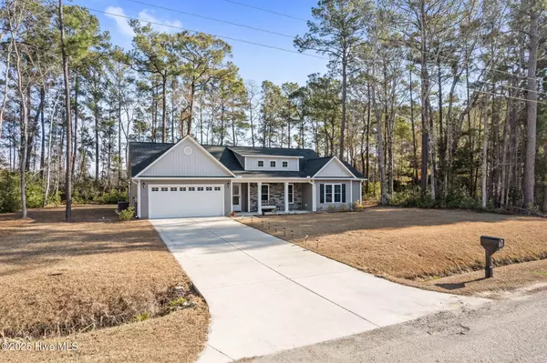 Calabash, NC 28467,590 Boundary Loop RD NW