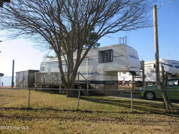 157 Dolphin CT, Grandy, NC 27939