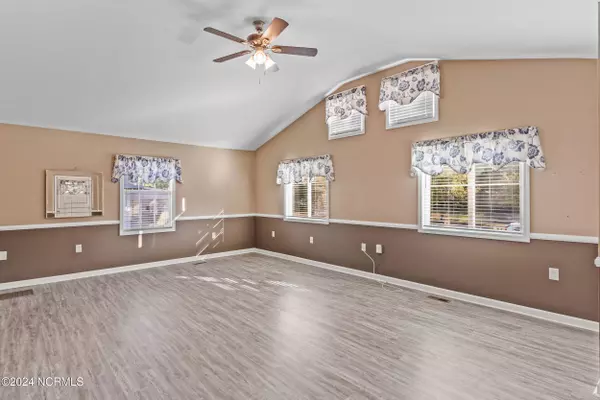 Supply, NC 28462,2226 Azalea DR SW