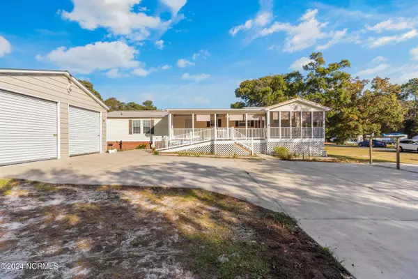 2226 Azalea DR SW,  Supply,  NC 28462