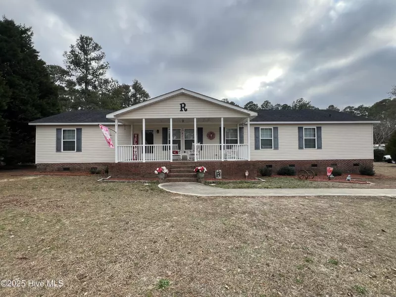 11800 Quail Ridge DR, Laurinburg, NC 28352