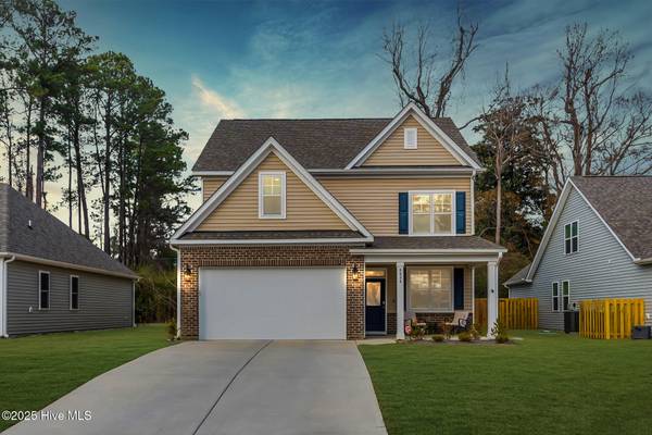 8838 Colbert Place DR NE, Leland, NC 28451