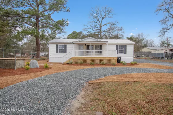 119 Shade Tree LN SW, Supply, NC 28462