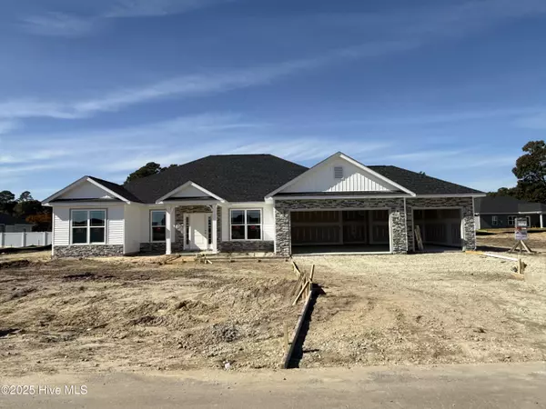 103 Manchester CT, La Grange, NC 28551