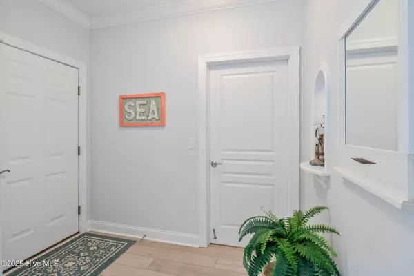 Supply, NC 28462,2252 Dolphin Shores DR SW #Unit 6