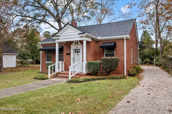 Washington, NC 27889,102 E 13th ST