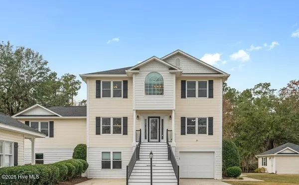 9854 Rivergate DR NW, Ash, NC 28420