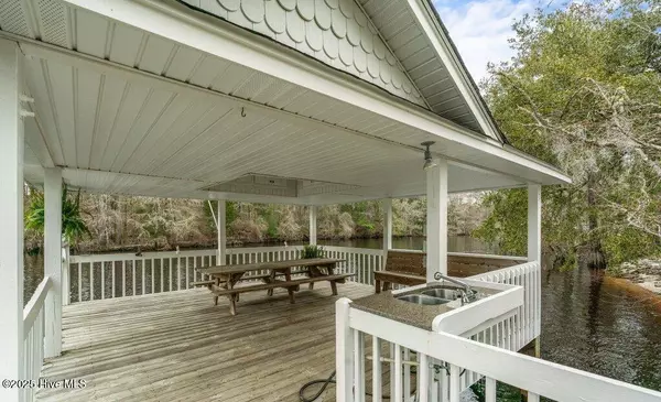 Ash, NC 28420,9854 Rivergate DR NW