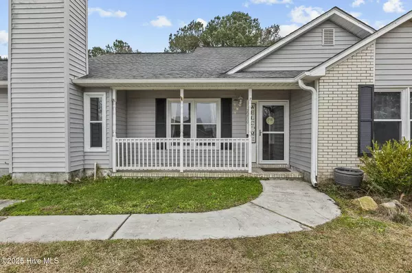 Midway Park, NC 28544,2200 Timberbrook LN
