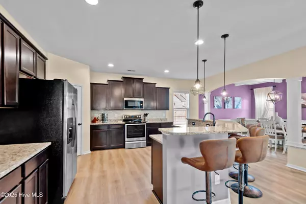 300 William Sharp WAY Jacksonville, NC 28546