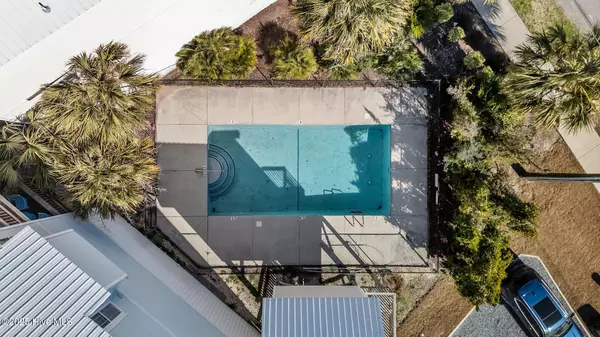 Surf City, NC 28445,301 Mandalay CT #B