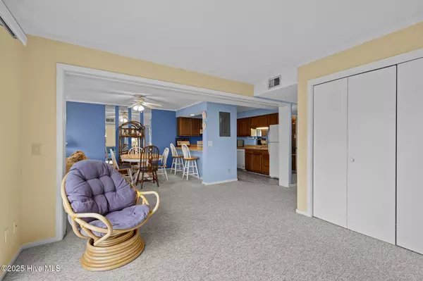 Pine Knoll Shores, NC 28512,650 Salter Path RD #313
