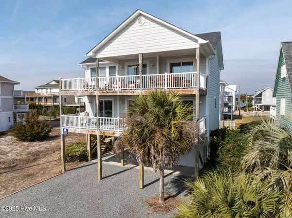 2106 Inlet AVE, Topsail Beach, NC 28445