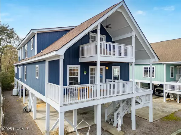 608 Greenville AVE #B, Carolina Beach, NC 28428