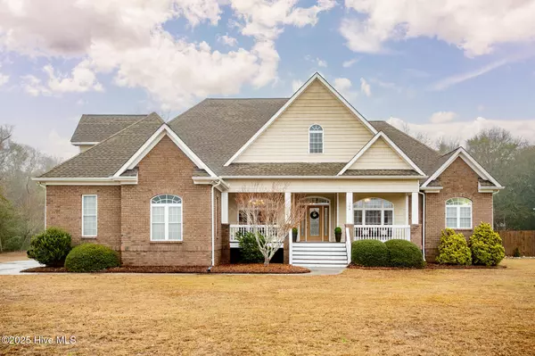 108 Casey CT, Cedar Point, NC 28584
