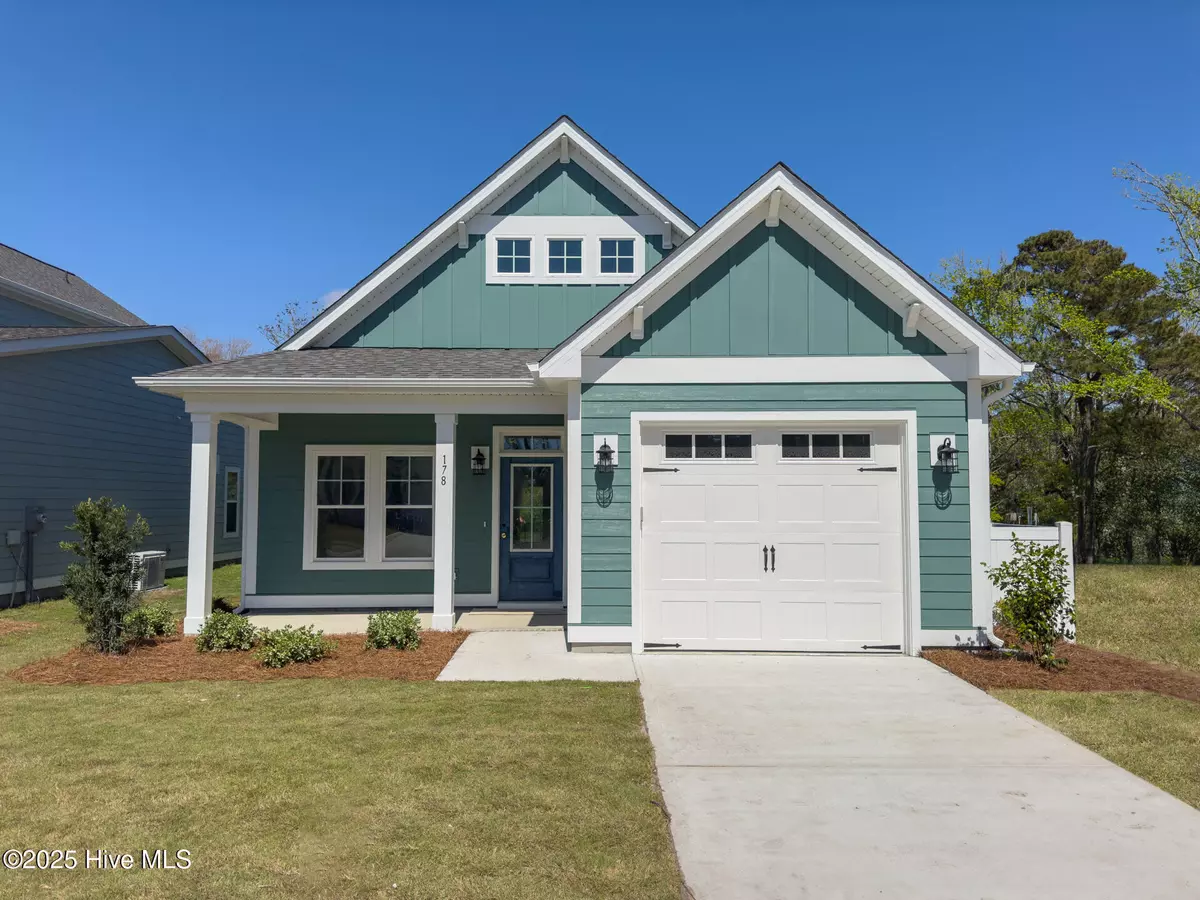 Beaufort, NC 28516,178 Pine View BLVD