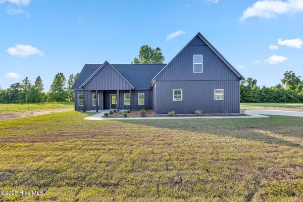 111 Adams Landing WAY, Maysville, NC 28555