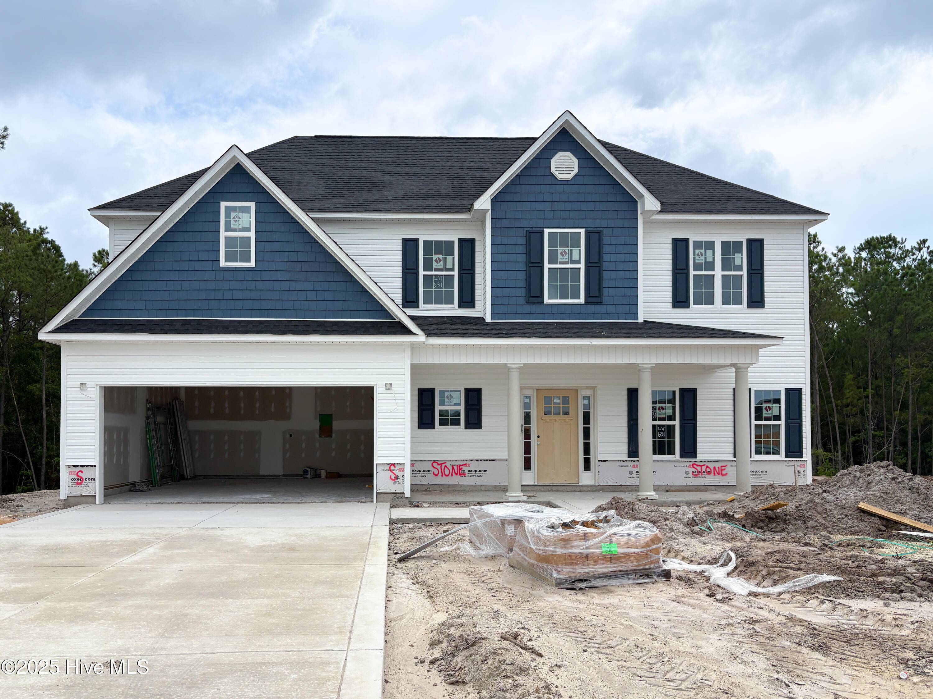 724 Ellabond ST, Sneads Ferry, NC 28460
