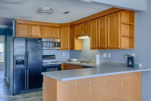 North Topsail Beach, NC 28460,173 Sea Gull LN