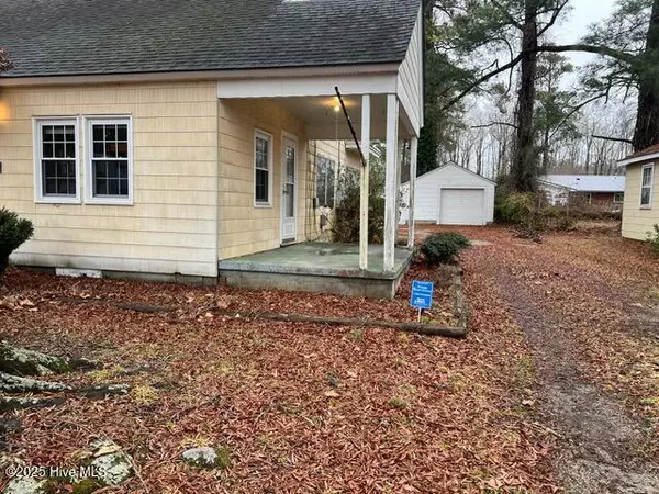 Plymouth, NC 27962,211 West AVE